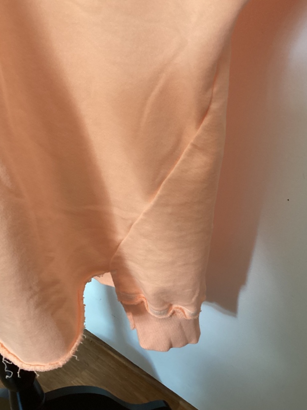 NWT FREE PEOPLE MOVEMENT PASTEL PEACH SWEATSHIRT HIGH LOW SZ MEDIUM - Picture 10 of 16